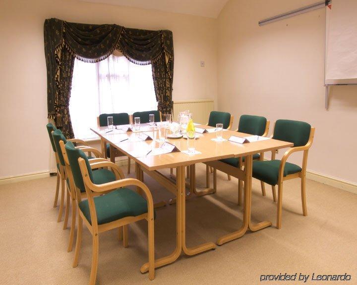 Hotel Wrexham 3*