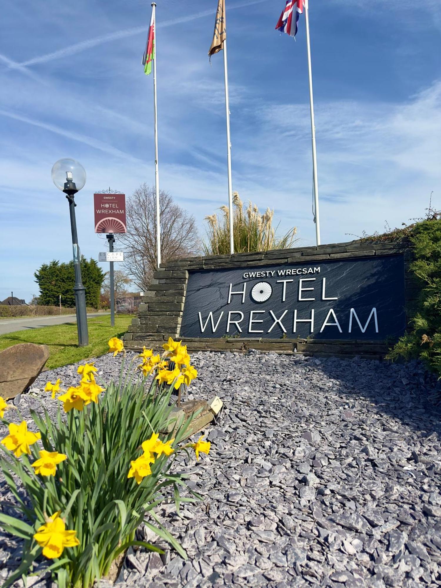Holt Wrexham